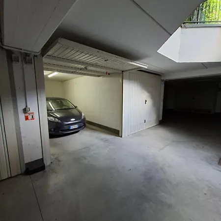 Bg House - Con Giardino E Garage Privato